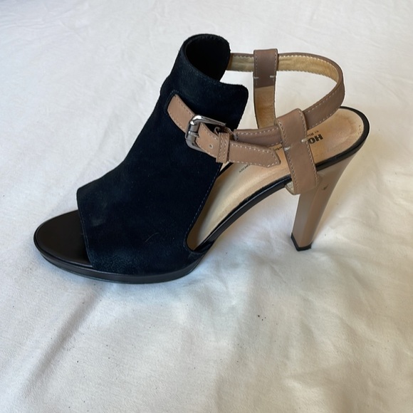 Sandals - Picture 3 of 9